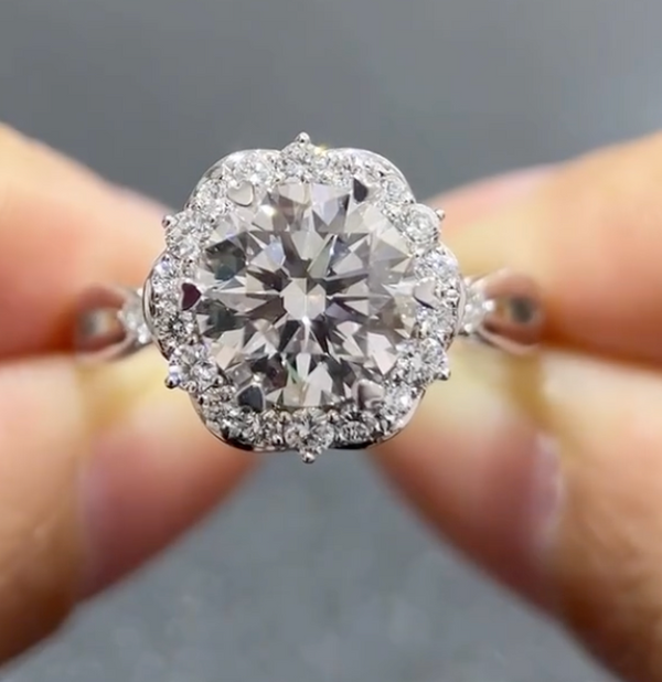 Classic Diamond Ring
