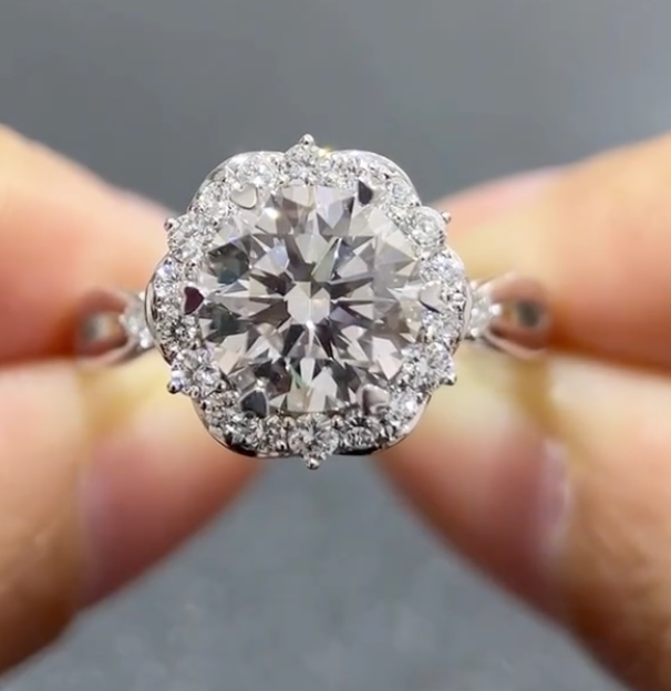 Classic Diamond Ring