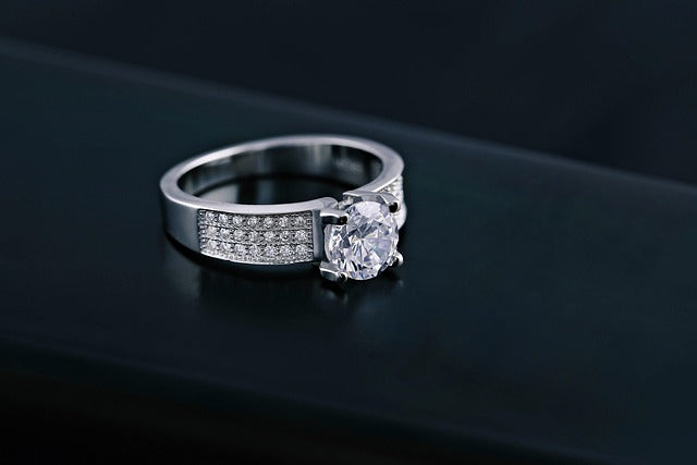Silver Ring Solitaire